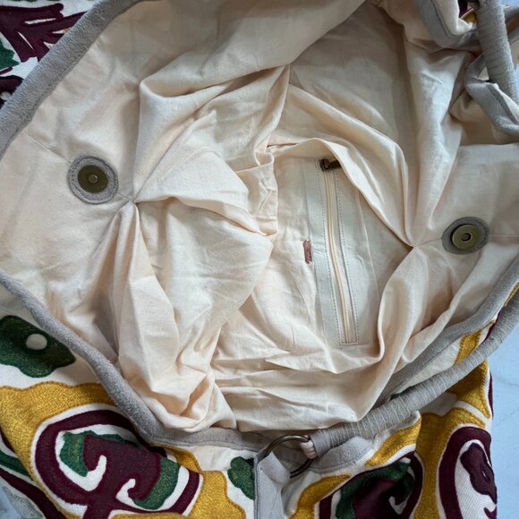 Free People Hypnotized Slouchy Tote - NWT - Picture 5 of 7